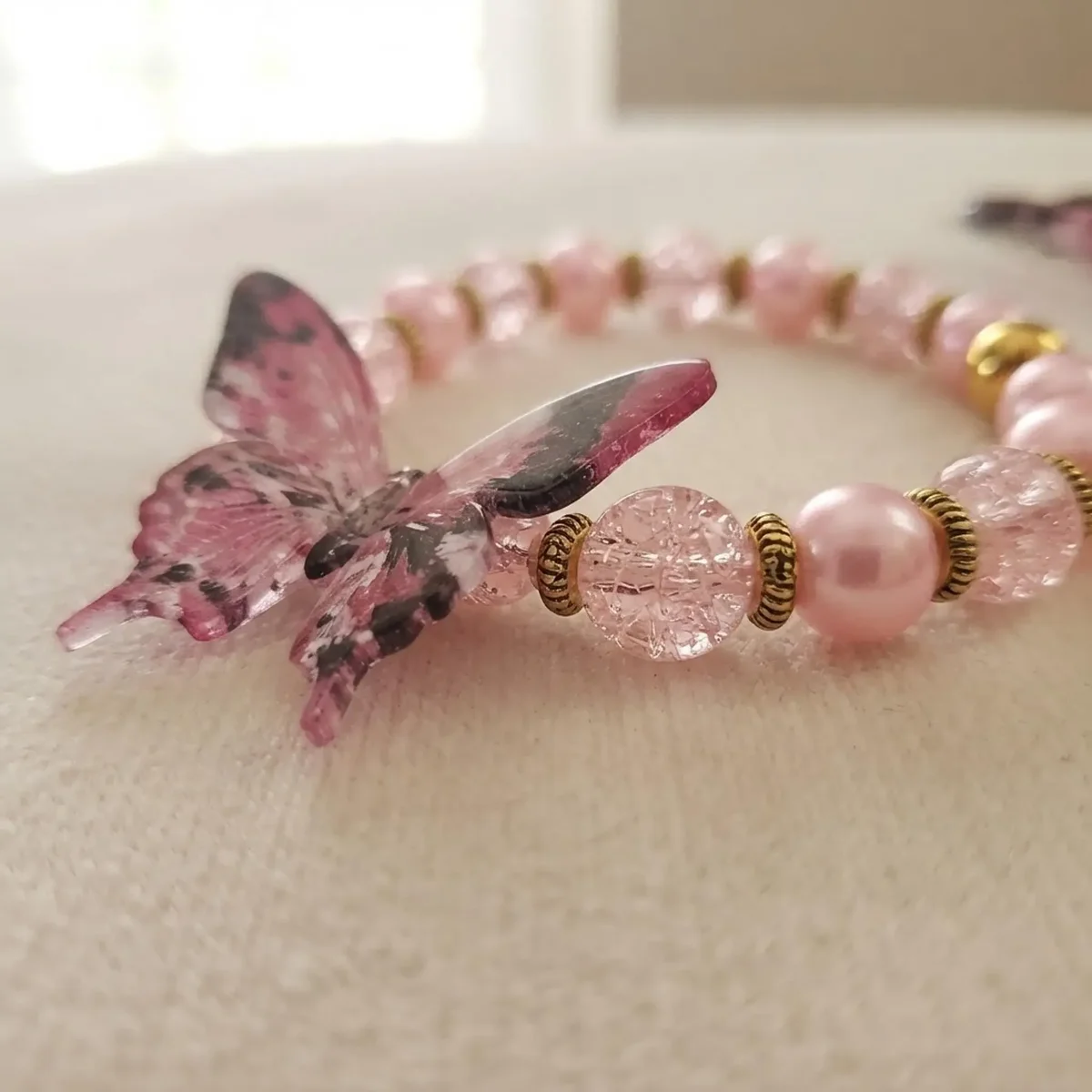 Ensemble Bracelet et Grigri en perles fantaisie - Aile Précieuse