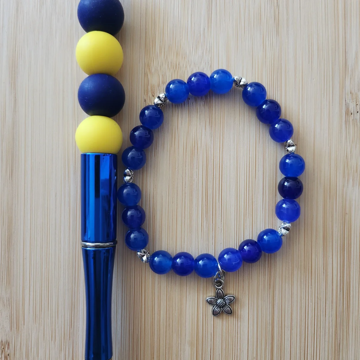 Ensemble Bracelet et Stylo Tons Bleus