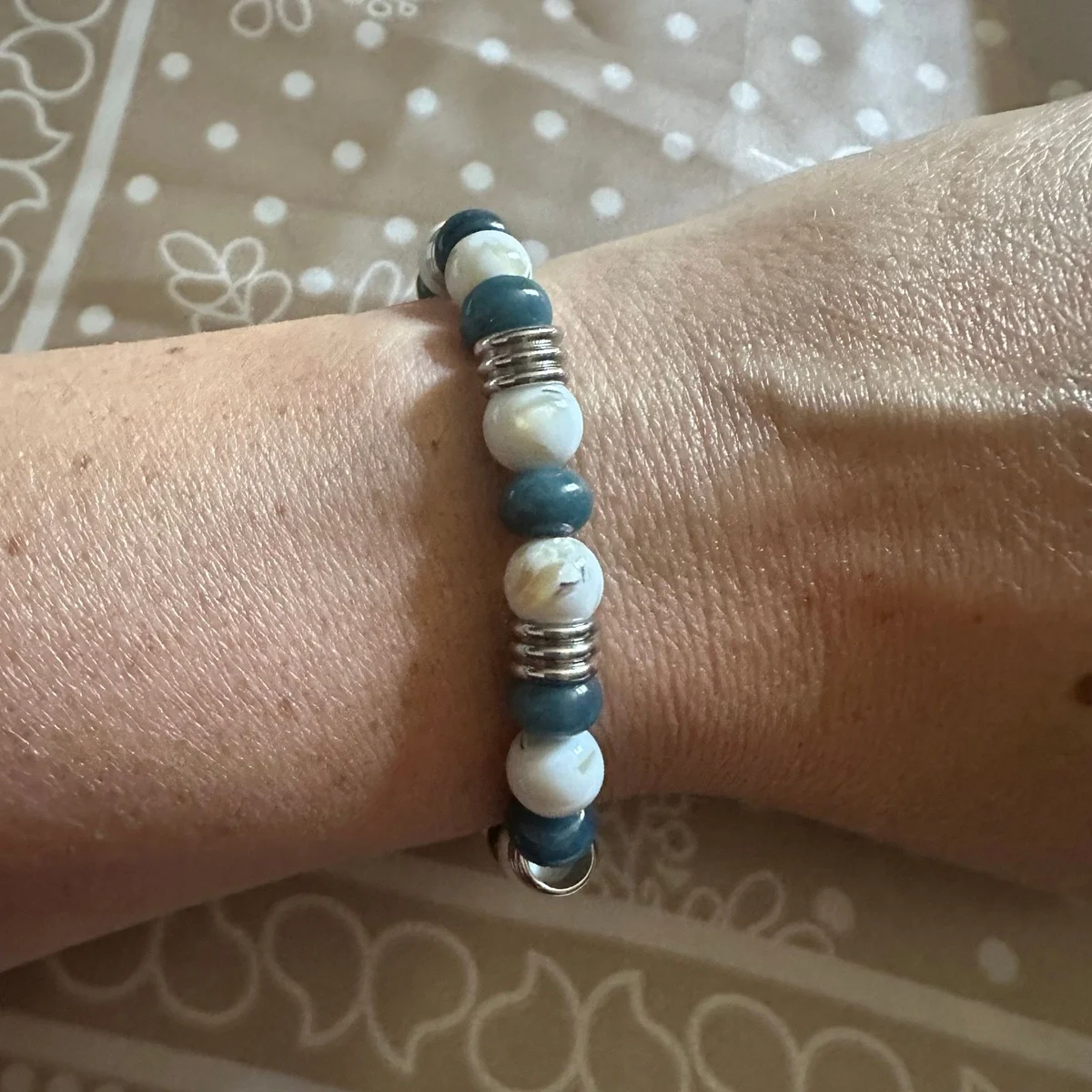 10 bracelets pierres de synthèse au choix