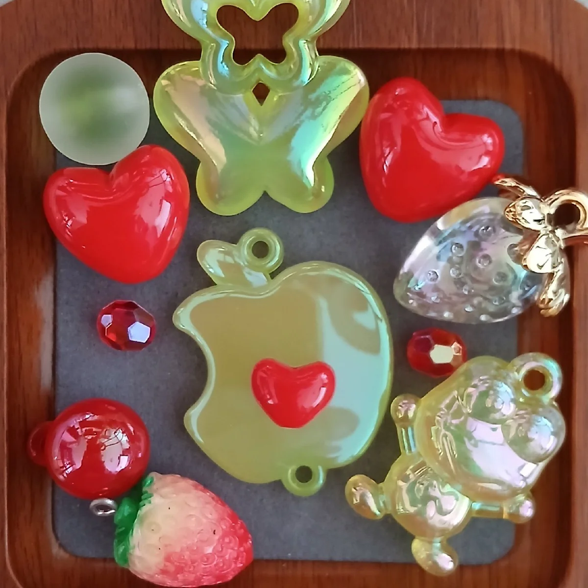 La Pomme d'Or - Collection de perles en acrylique pour accessoires