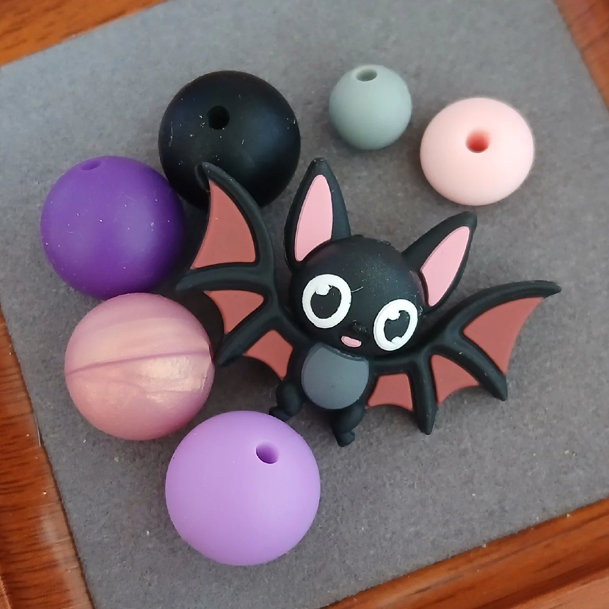 CreaFun Spécial Halloween - Lot de 3 Sachets Mystères de Perles