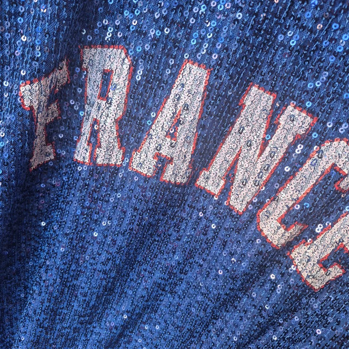 haut sequins france, hyper tendance,coupe du monde