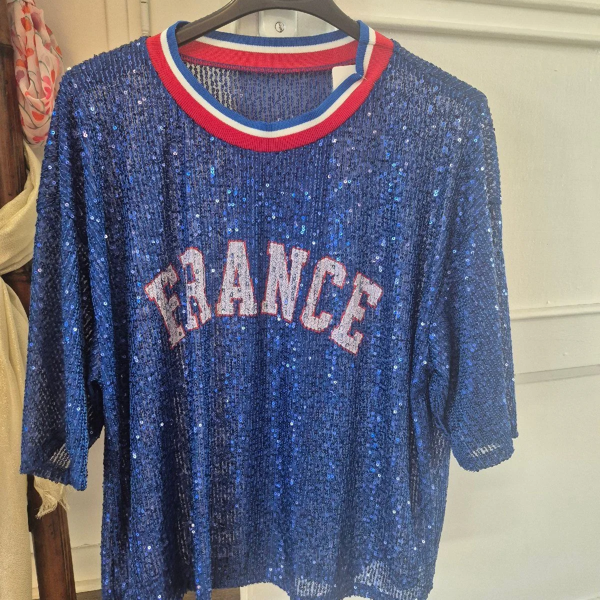 haut sequins france, hyper tendance,coupe du monde